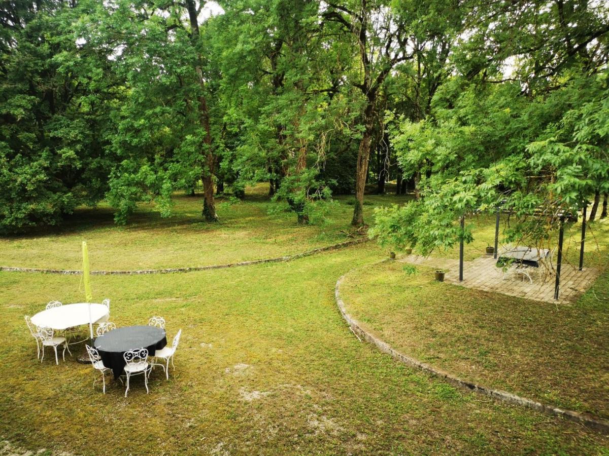 Maison De Campagne Isomes Ngoại thất bức ảnh